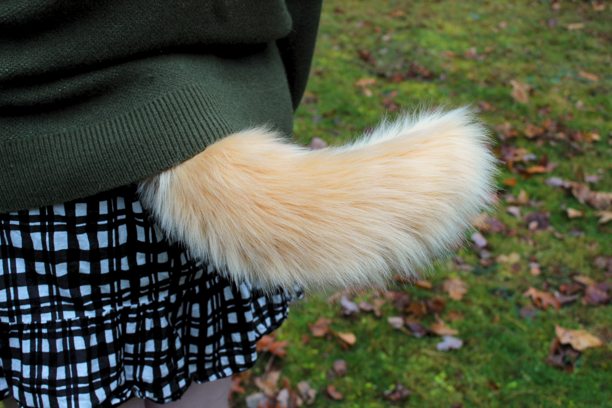 Premade Bontail "Show Tail" Sleeves