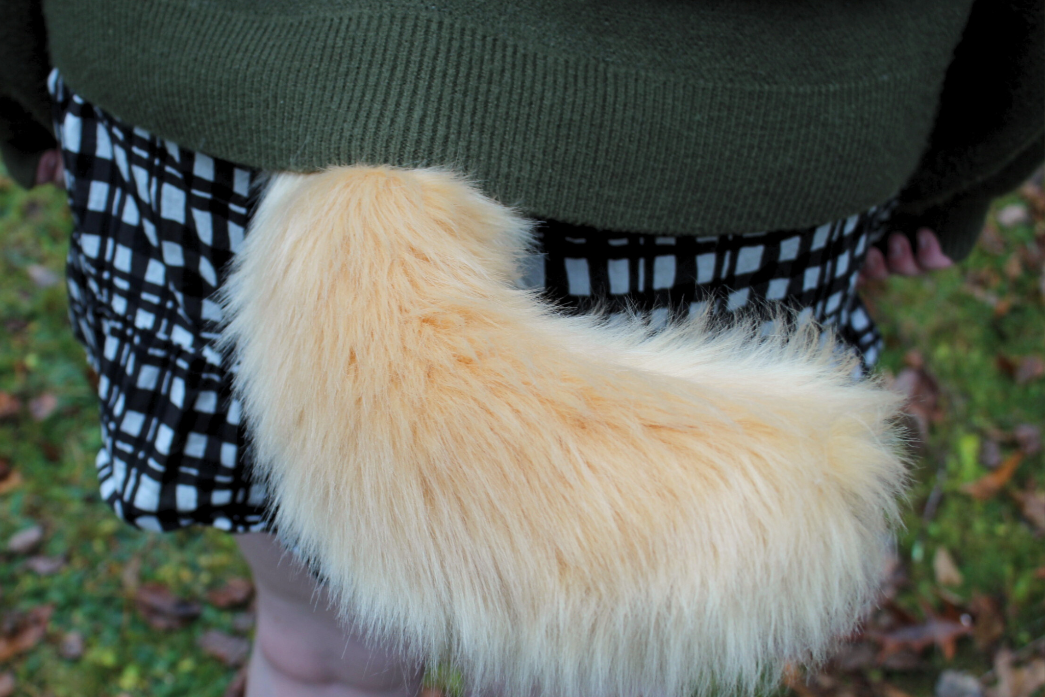 Premade Bontail "Show Tail" Sleeves